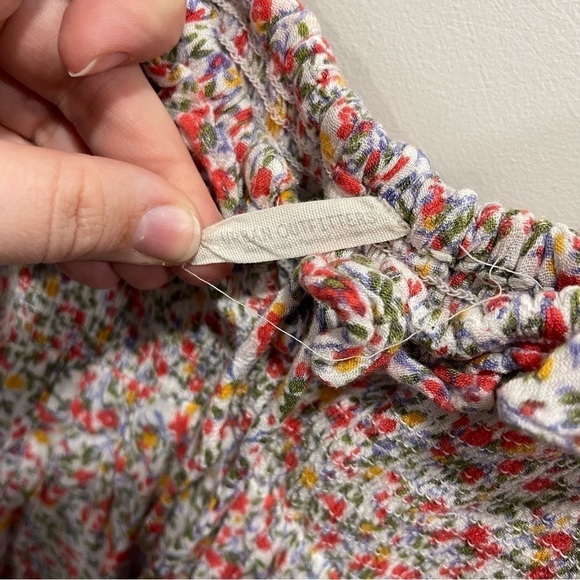 Urban Outfitters Off The Shoulder Ditsy Floral Smock Dress Flowy Medium - Picture 7 of 10